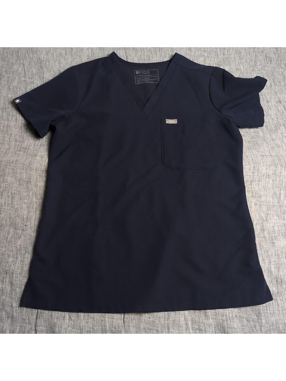 Figs Scrub Set Women's - Catarina Top S, Zamora Joggers M - Navy - Picture 2 of 7